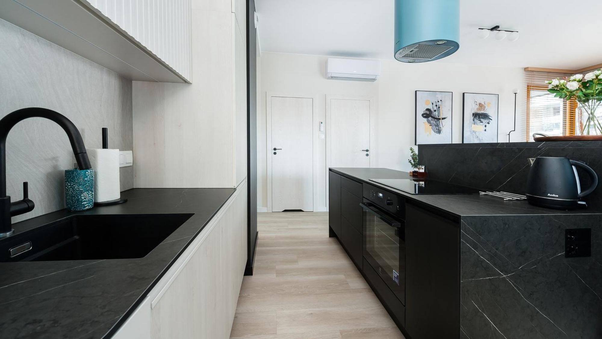 Premium In Novum City Center Near The Train Station By Sun & Snow Cracovie Extérieur photo