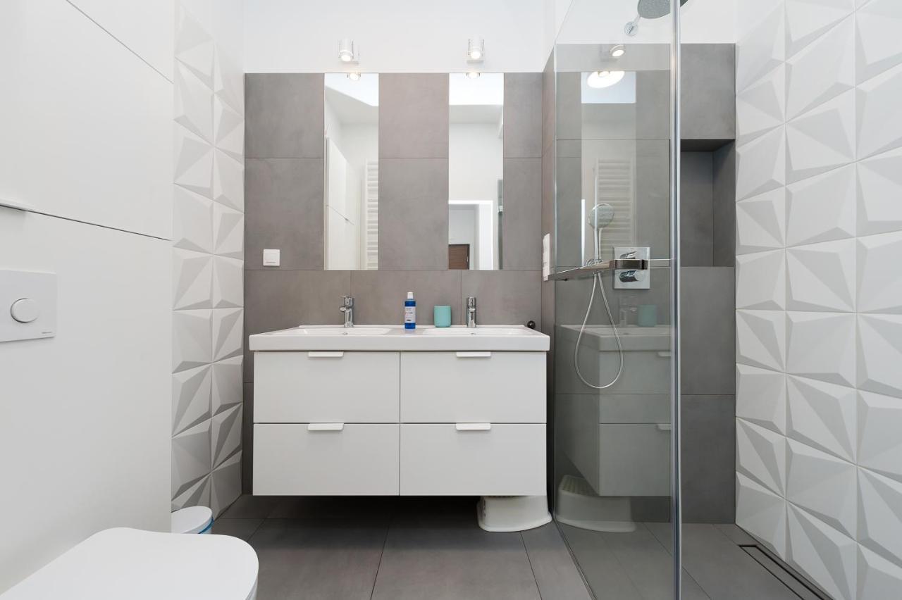 Premium In Novum City Center Near The Train Station By Sun & Snow Cracovie Extérieur photo