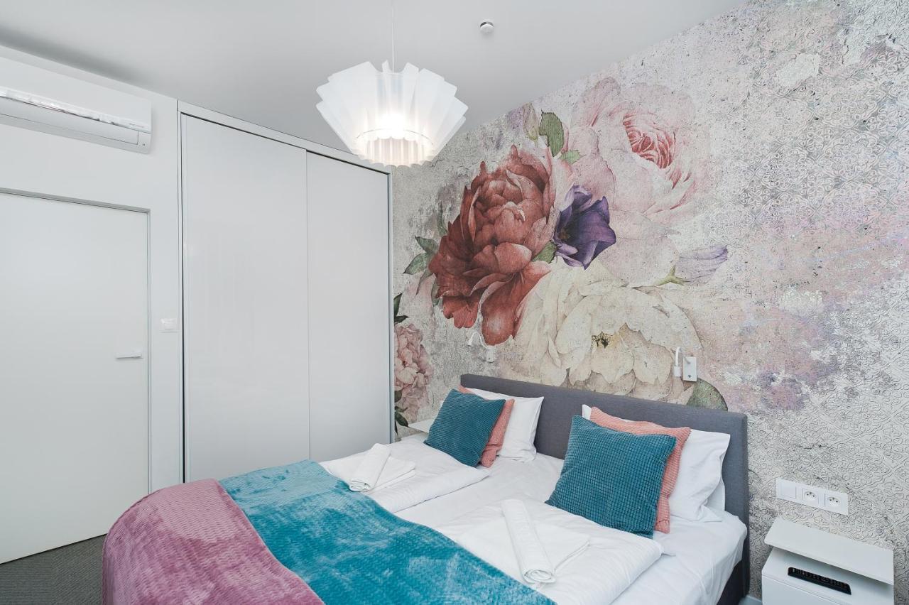 Premium In Novum City Center Near The Train Station By Sun & Snow Cracovie Extérieur photo